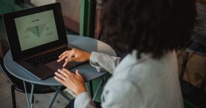 Como montar um funil de vendas B2B para distribuidores?